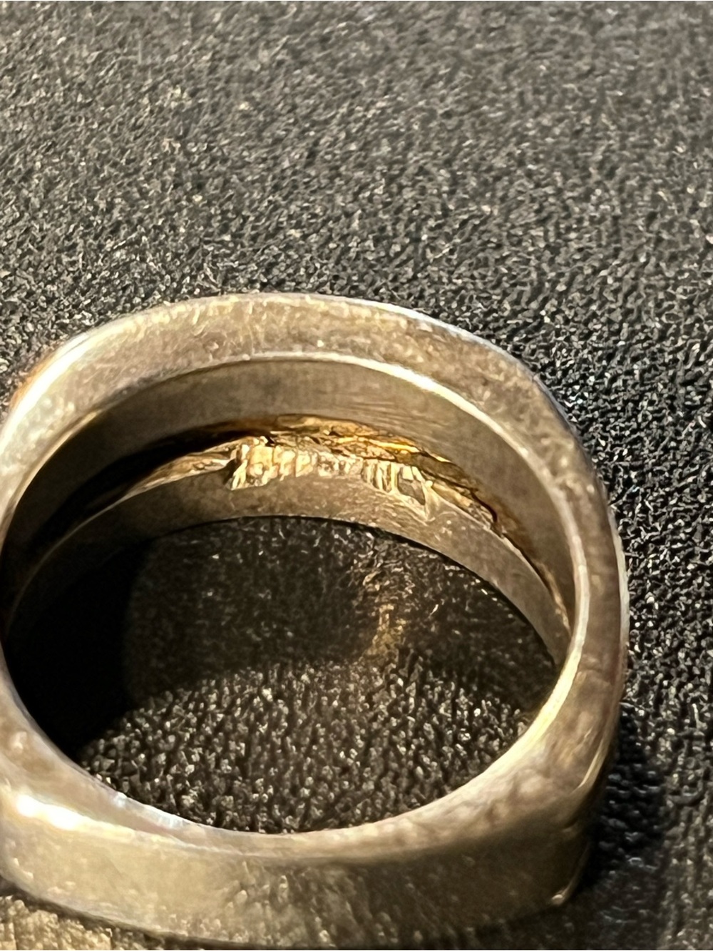 Two-Tone Carved Floral Band Ring - Sterling Silver and 14k gold Size 6 3/4. - Picture 6 of 8